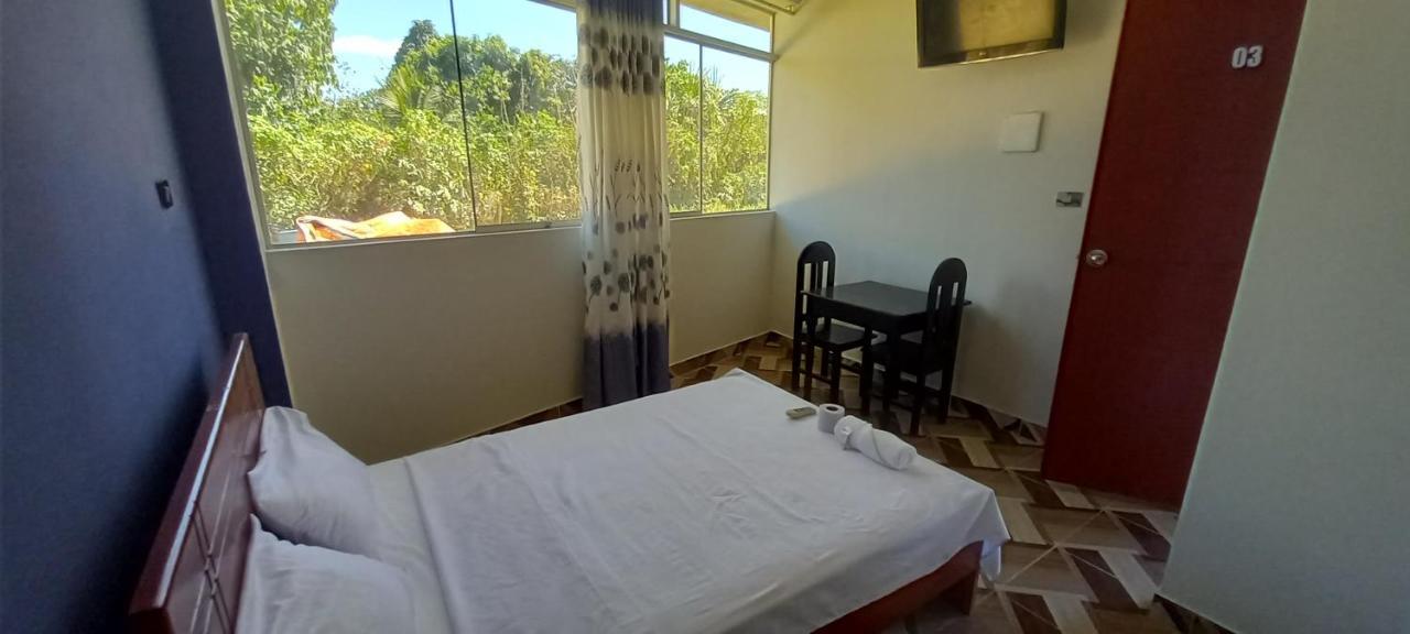 מויובמבה Hospedaje Miraflores מראה חיצוני תמונה