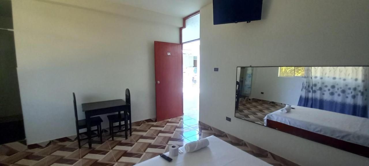 מויובמבה Hospedaje Miraflores מראה חיצוני תמונה